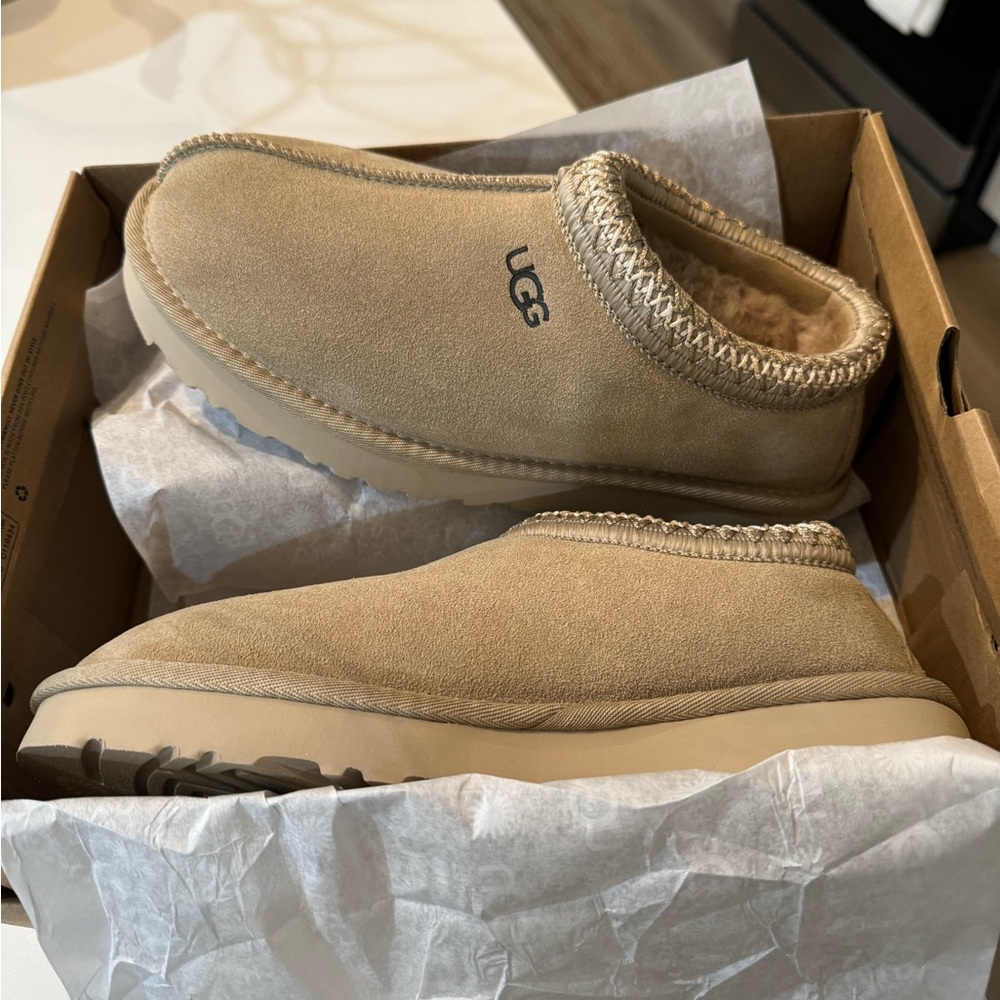 Ugh Tasman Mustard Seed brand new in box